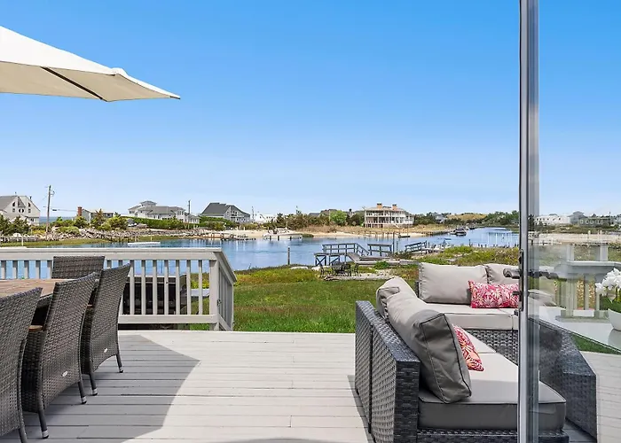 Sunset Beach House With 30Ft Boat Dock In Shinnecock Southampton Ny
