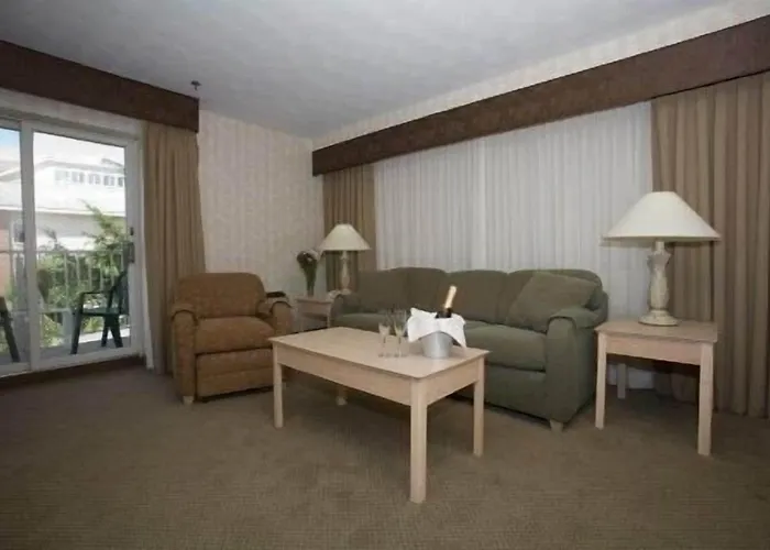 Winnapaug Inn
